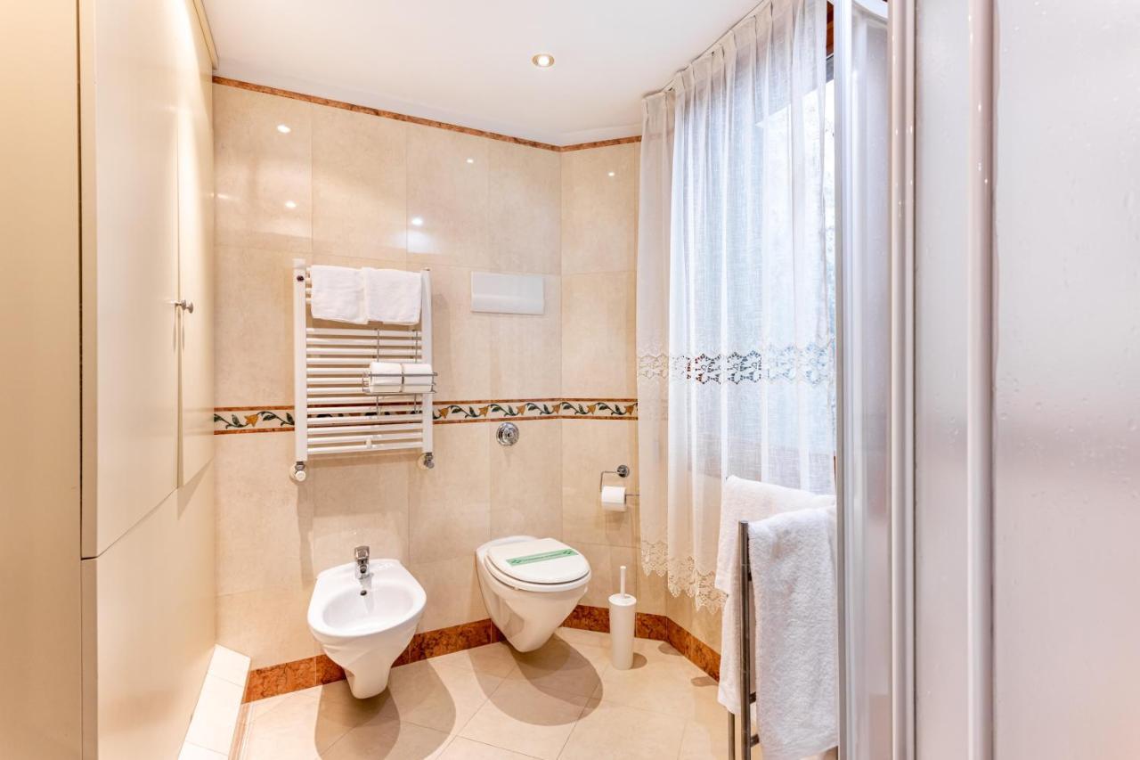 Ca' Pinelli Apartment Venice Luaran gambar